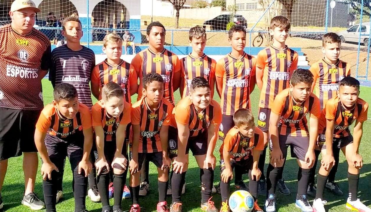 Equipes de futebol masculino de Novo Horizonte enfrentam Ibirá pelo  Campeonato Regional Menor - Prefeitura de Novo Horizonte